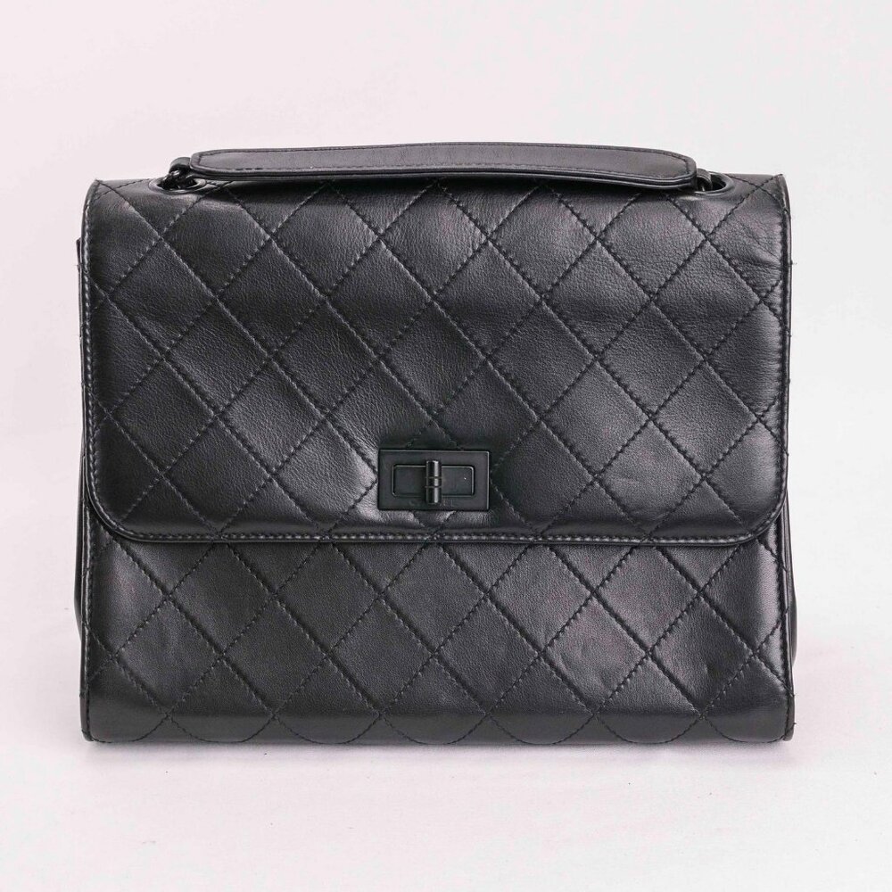 Authentic CHANEL 2.55 Vintage Black Quilted Leather 2.55 handbag - Picture 2 of 15